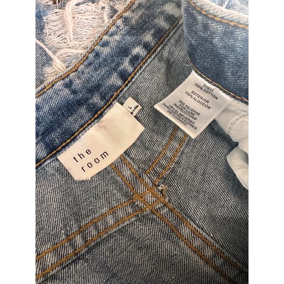 The Room embroidered, distressed denim jeans - Picture 7 of 7